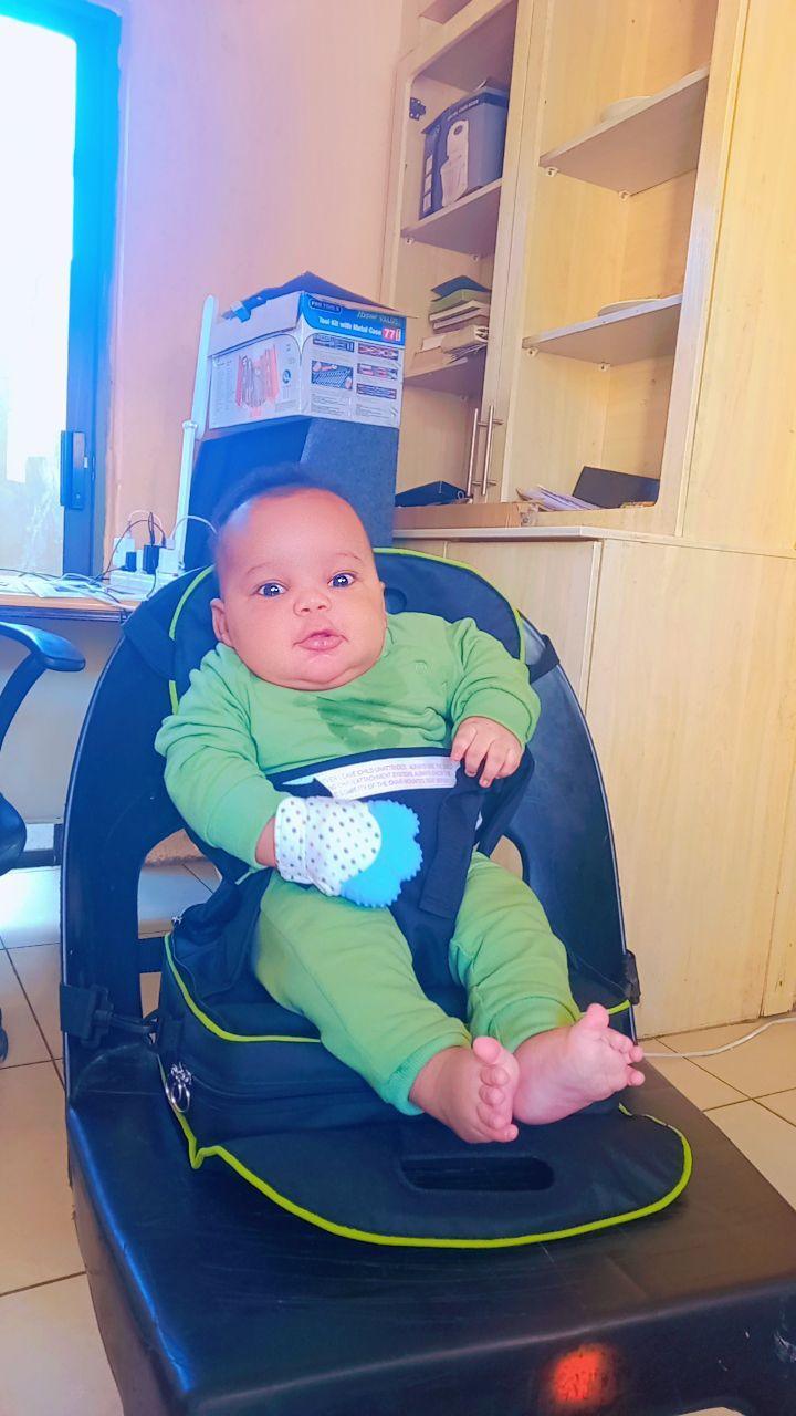 4aKid Baby Teething Mitten